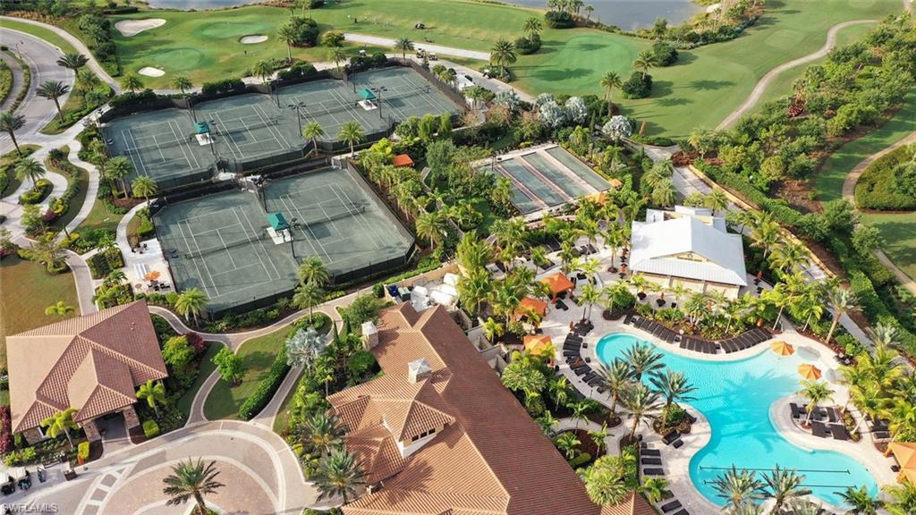 ESPLANADE - Residential