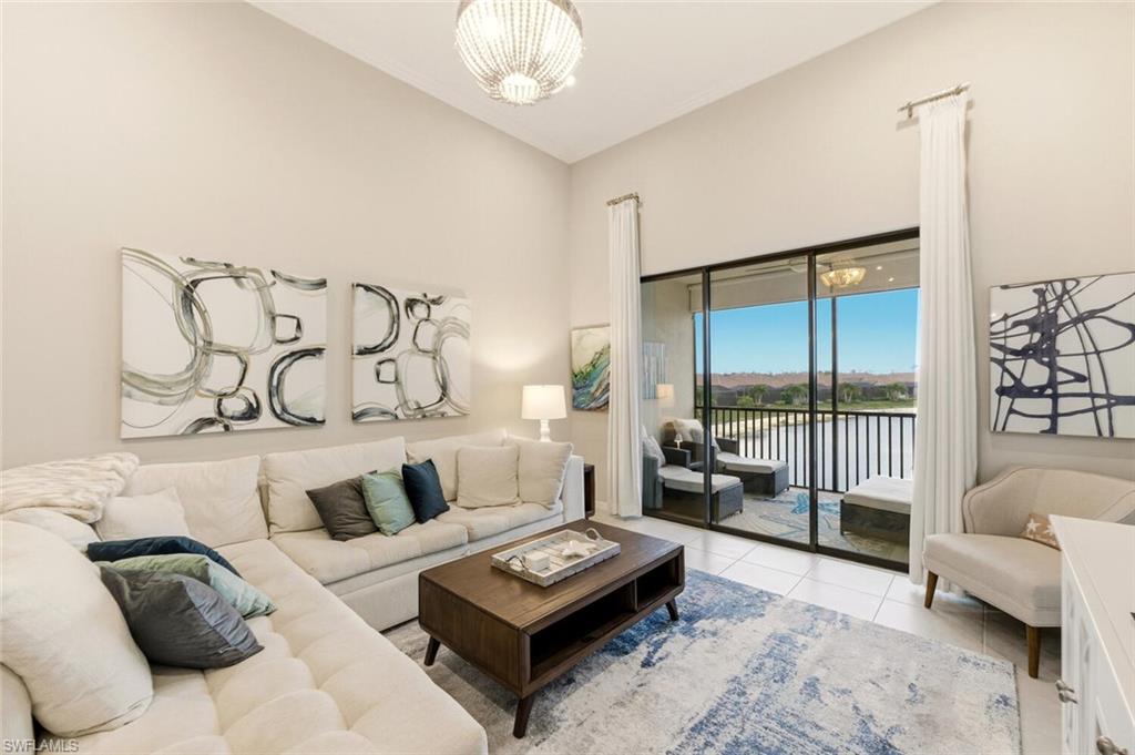 ESPLANADE - Residential