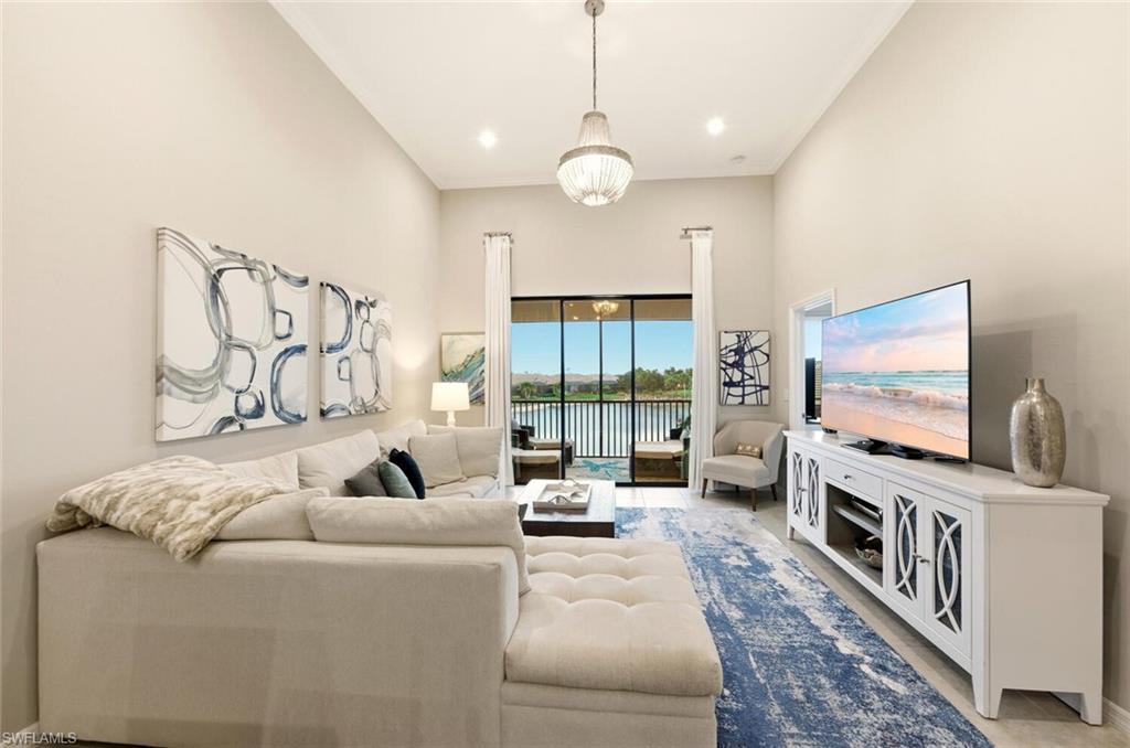 ESPLANADE - Residential