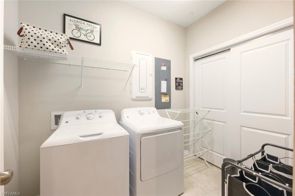 ESPLANADE - Residential