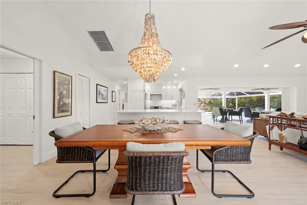 SANIBEL BAYOUS - Residential