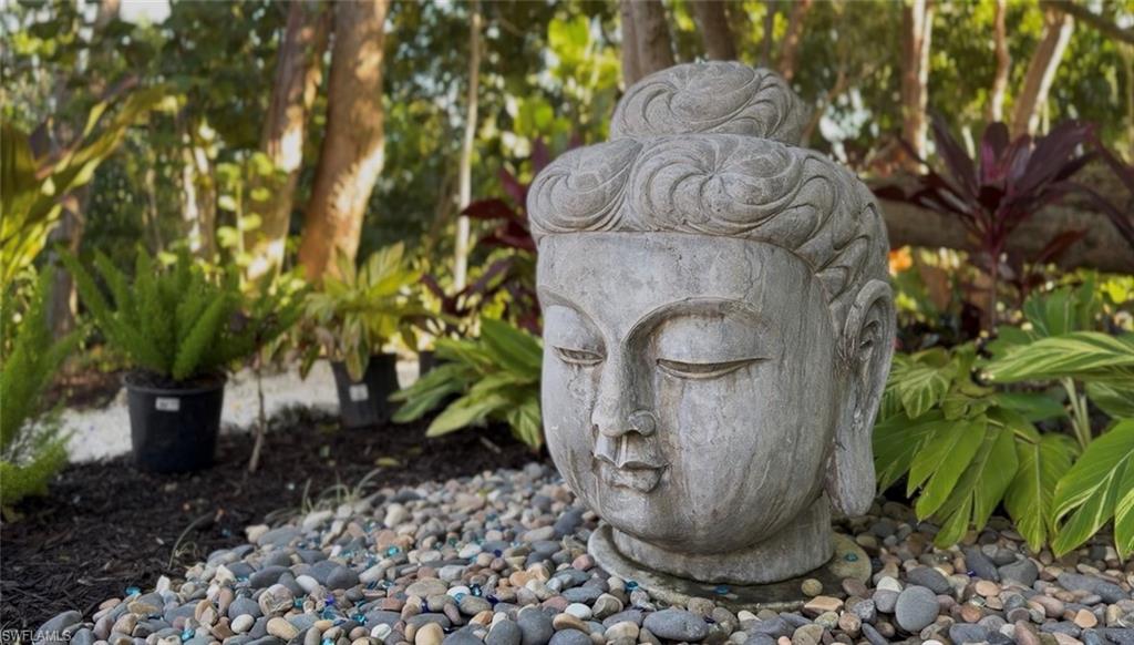 SANIBEL BAYOUS - Residential