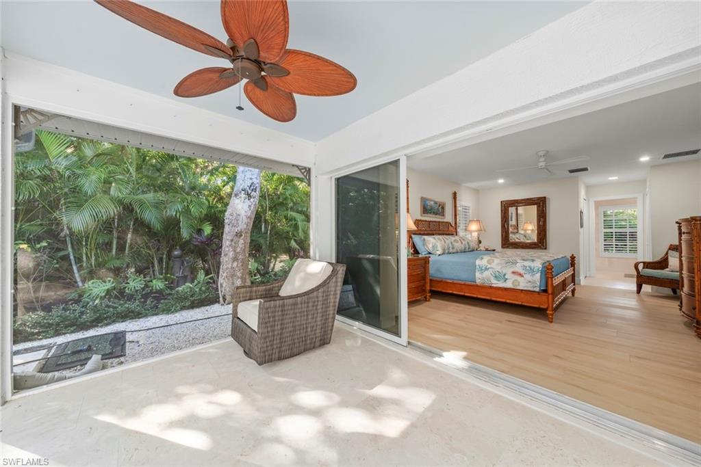 SANIBEL BAYOUS - Residential