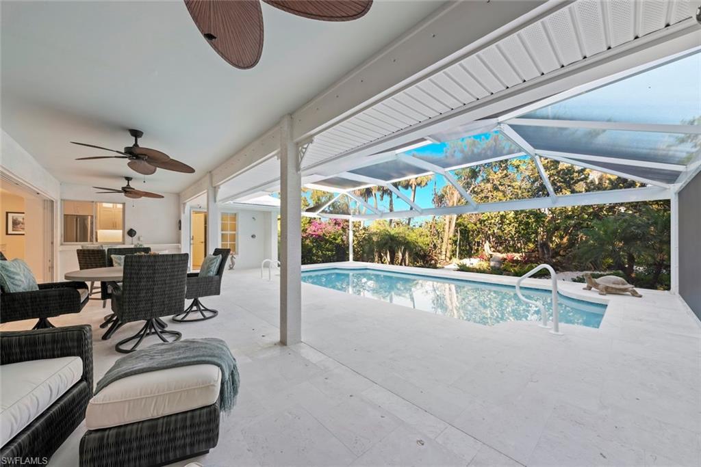 SANIBEL BAYOUS - Residential
