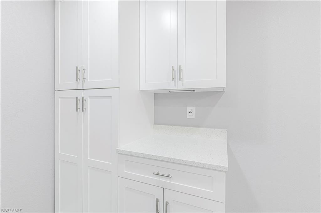 ROYAL WOODS - Residential Lease