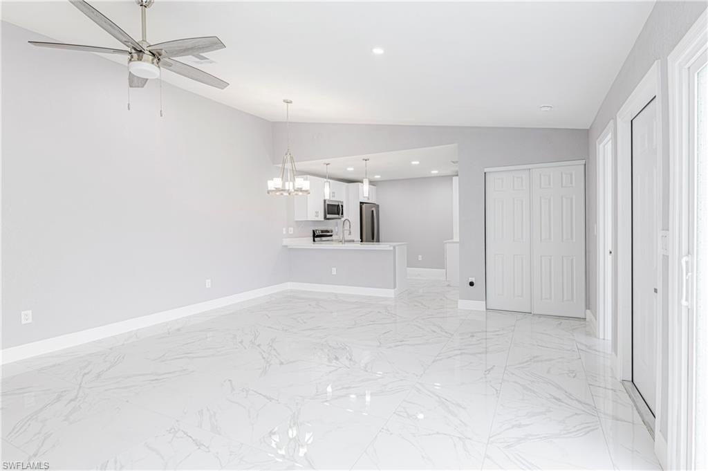 ROYAL WOODS - Residential Lease