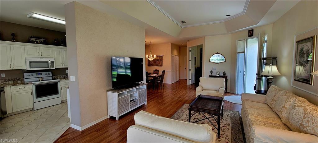 8524 Fairway Bend DR