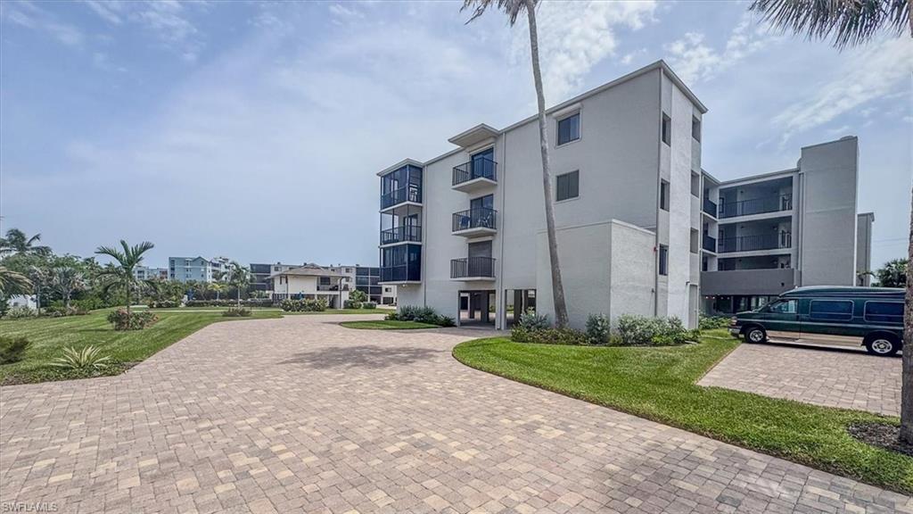 FAIRVIEW ISLES CONDO - Residential