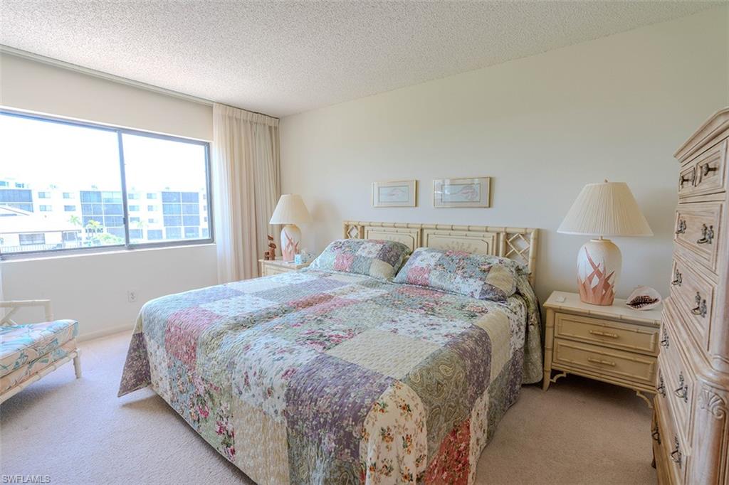 FAIRVIEW ISLES CONDO - Residential