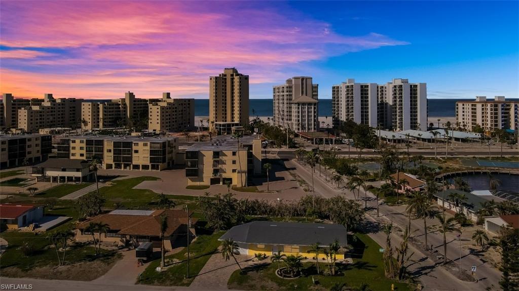 FAIRVIEW ISLES CONDO - Residential