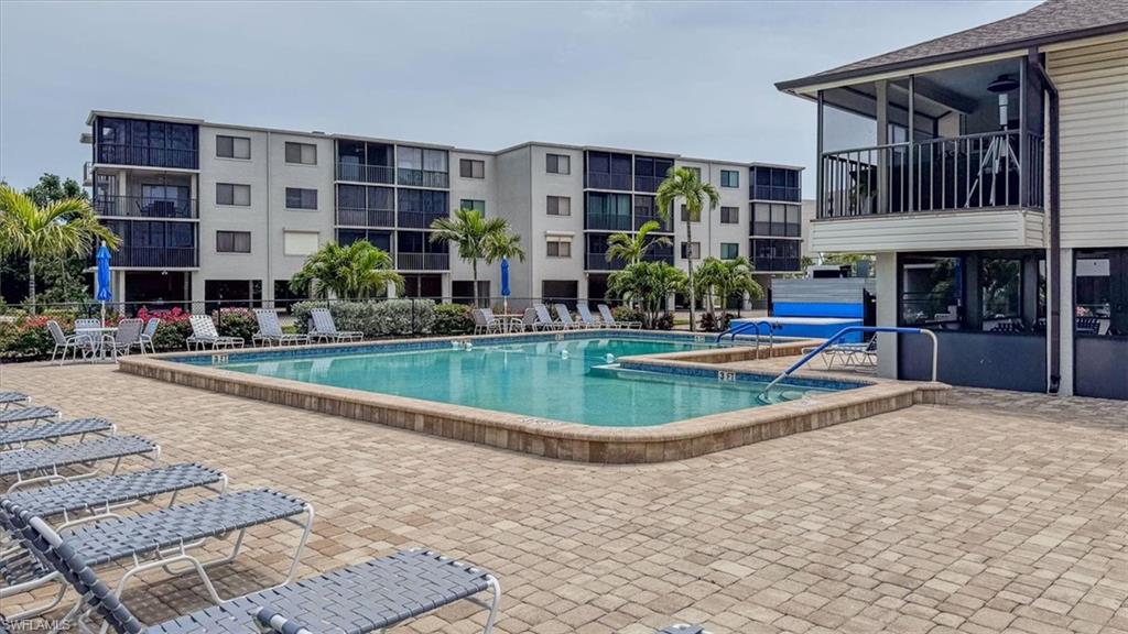 FAIRVIEW ISLES CONDO - Residential