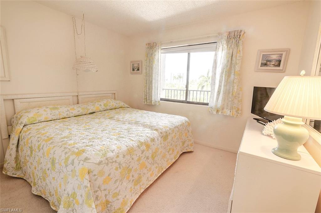 FAIRVIEW ISLES CONDO - Residential