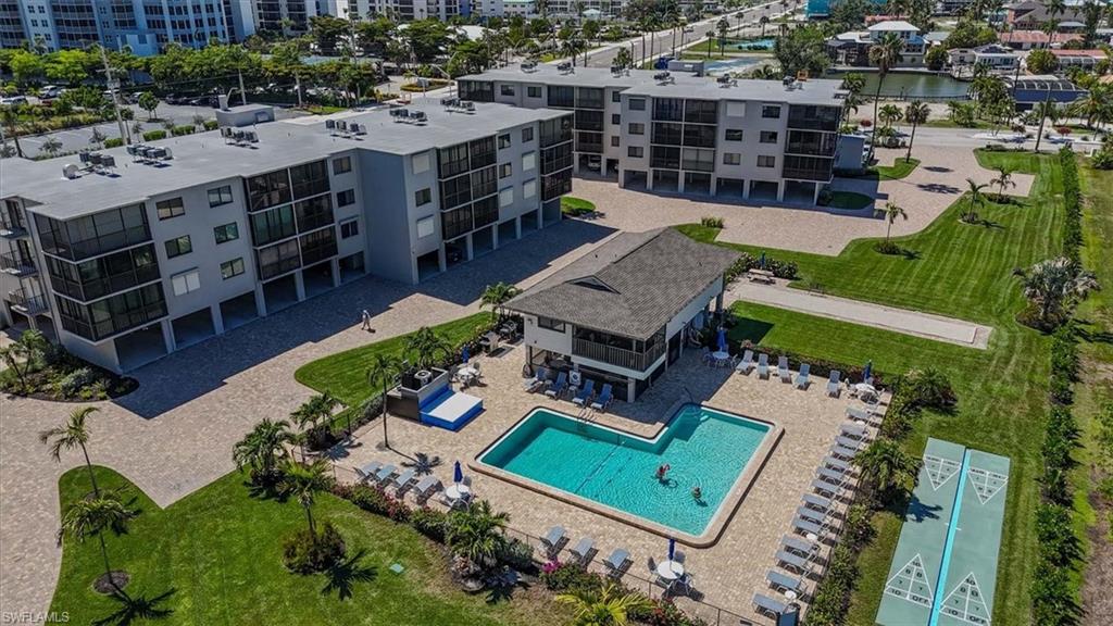 FAIRVIEW ISLES CONDO - Residential