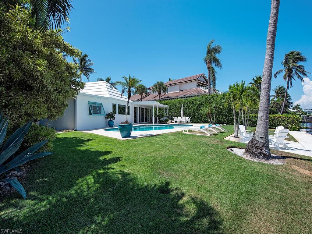 AQUALANE SHORES - Residential