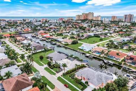742 Orchid CT MARCO ISLAND FL 34145