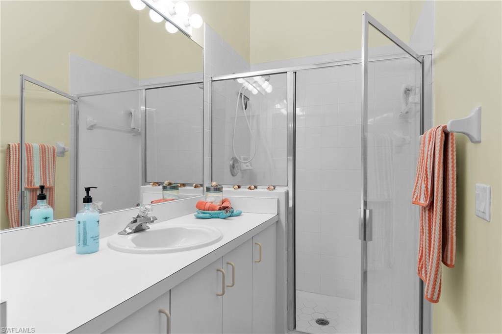 SUNSET CAY VILLAS - Residential