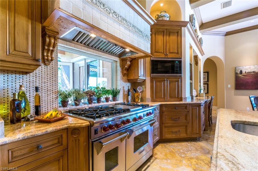 GREY OAKS - Residential