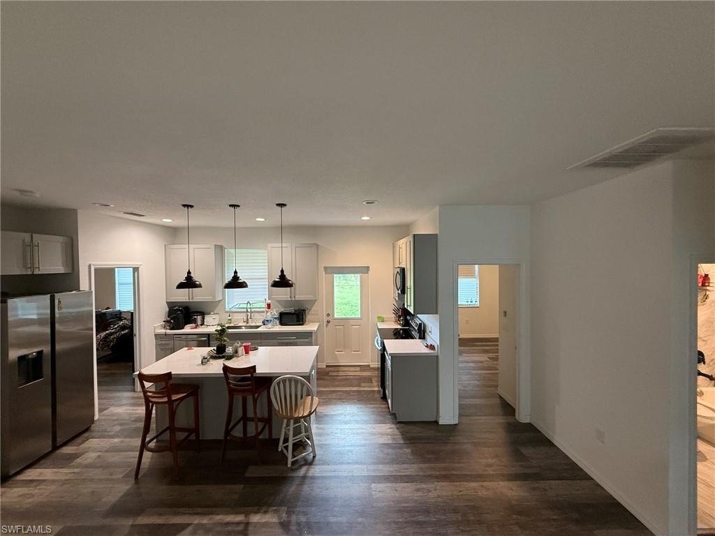 RIDGE HARBOR - Residential Lease