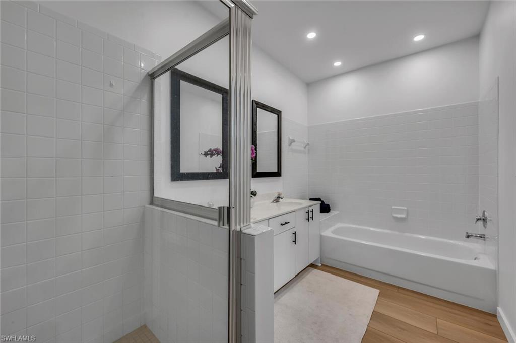 CHARDONNAY - Residential