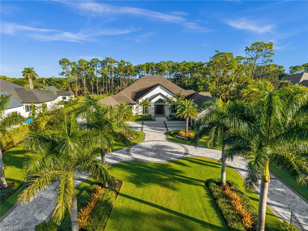 COACH HOUSE - Residential