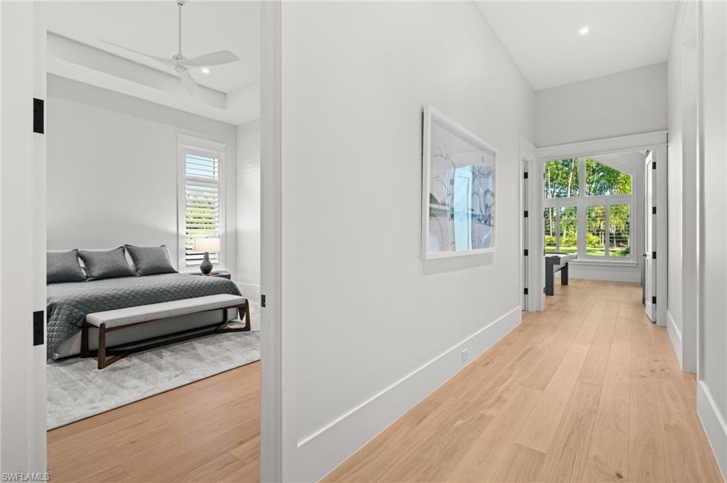 COACH HOUSE - Residential