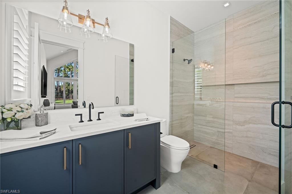 COACH HOUSE - Residential