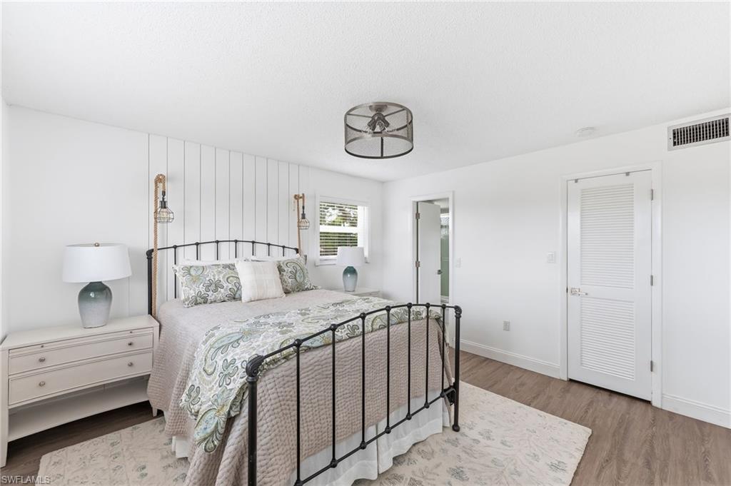 TURTLE LAKE GOLF COLONY - Residential