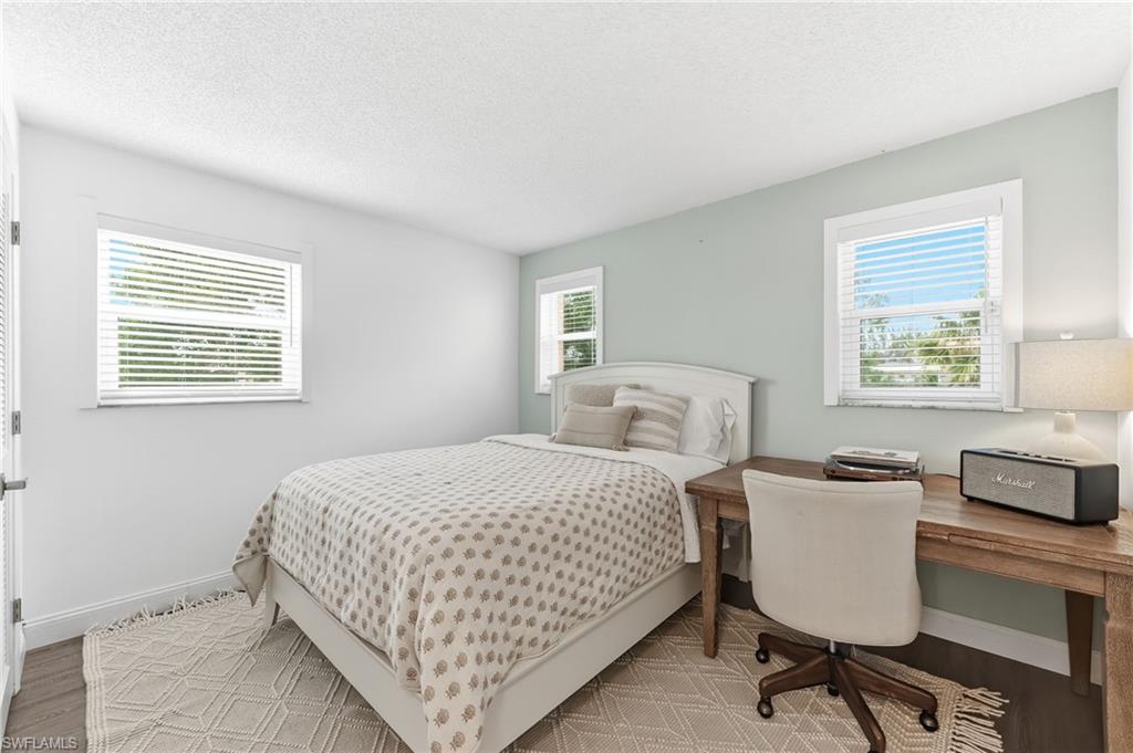 TURTLE LAKE GOLF COLONY - Residential