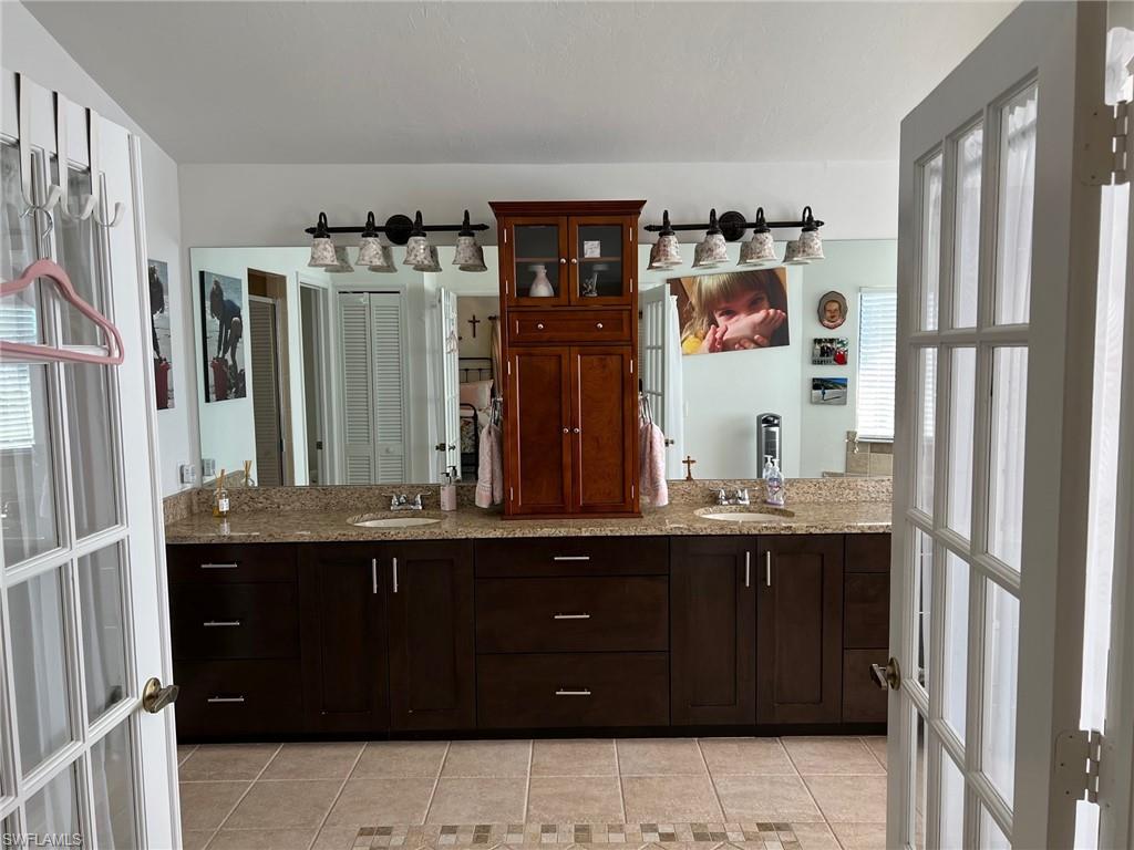 CAPE ROYAL - Residential