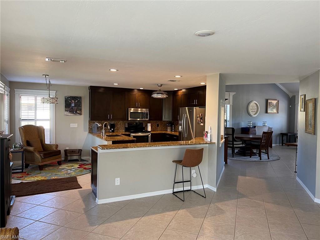 CAPE ROYAL - Residential