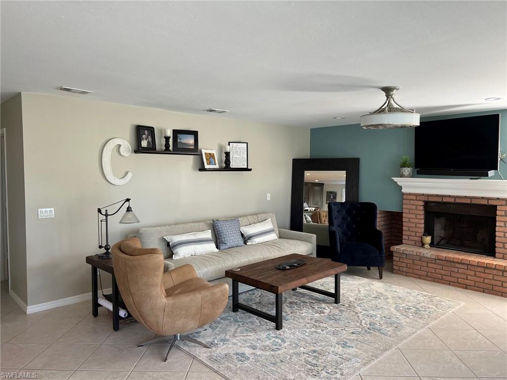 CAPE ROYAL - Residential