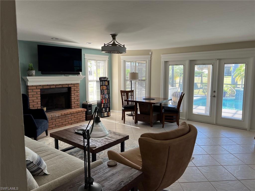 CAPE ROYAL - Residential