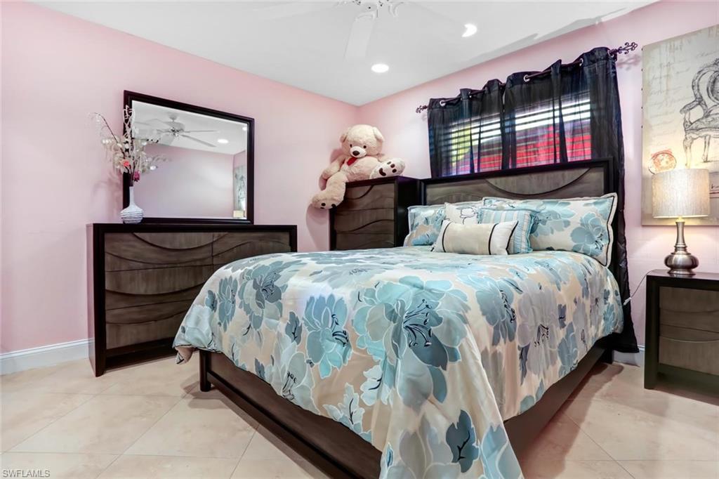 GOLDEN GATE CITY - Residential