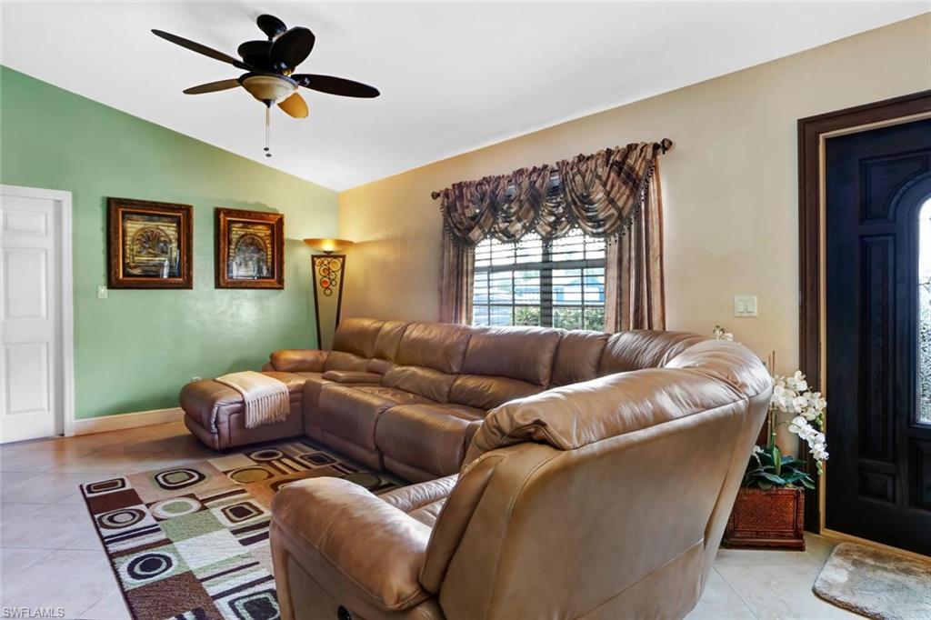 GOLDEN GATE CITY - Residential