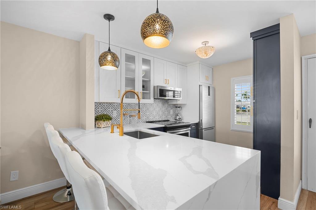 SOUTH POINTE VILLAS CONDO - Residential