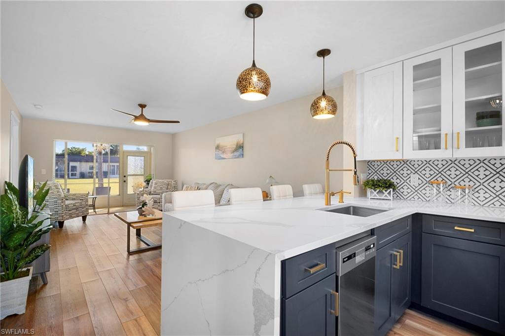 SOUTH POINTE VILLAS CONDO - Residential