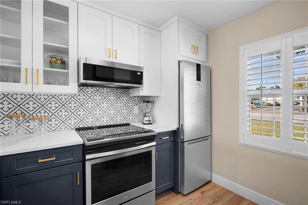 SOUTH POINTE VILLAS CONDO - Residential