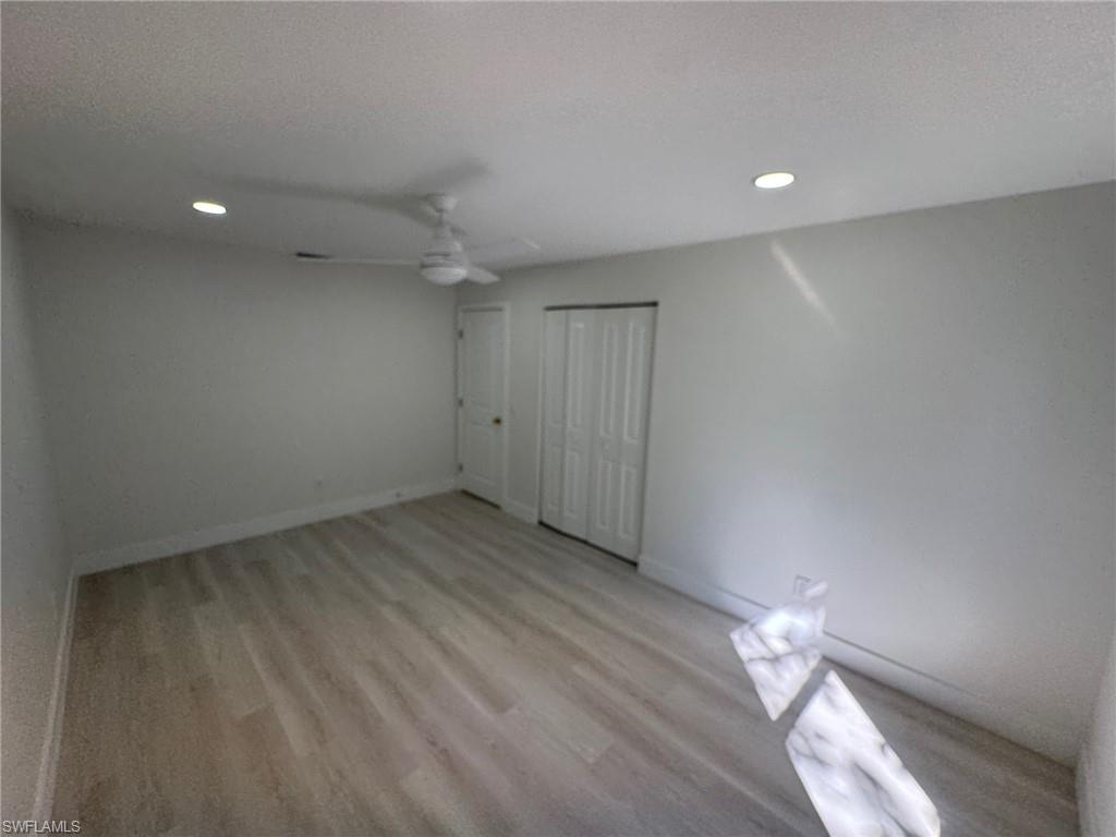 HAMPTON LAKES - Residential