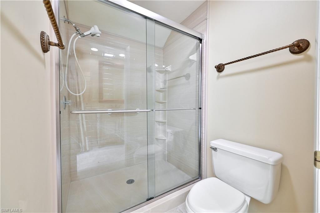 ADMIRALS WALK - Residential