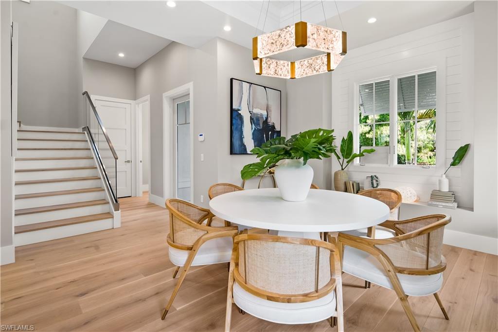 OLDE NAPLES - Residential