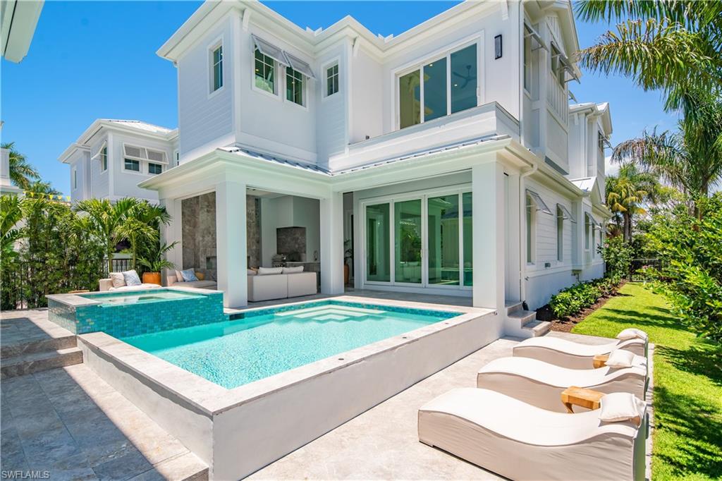 OLDE NAPLES - Residential