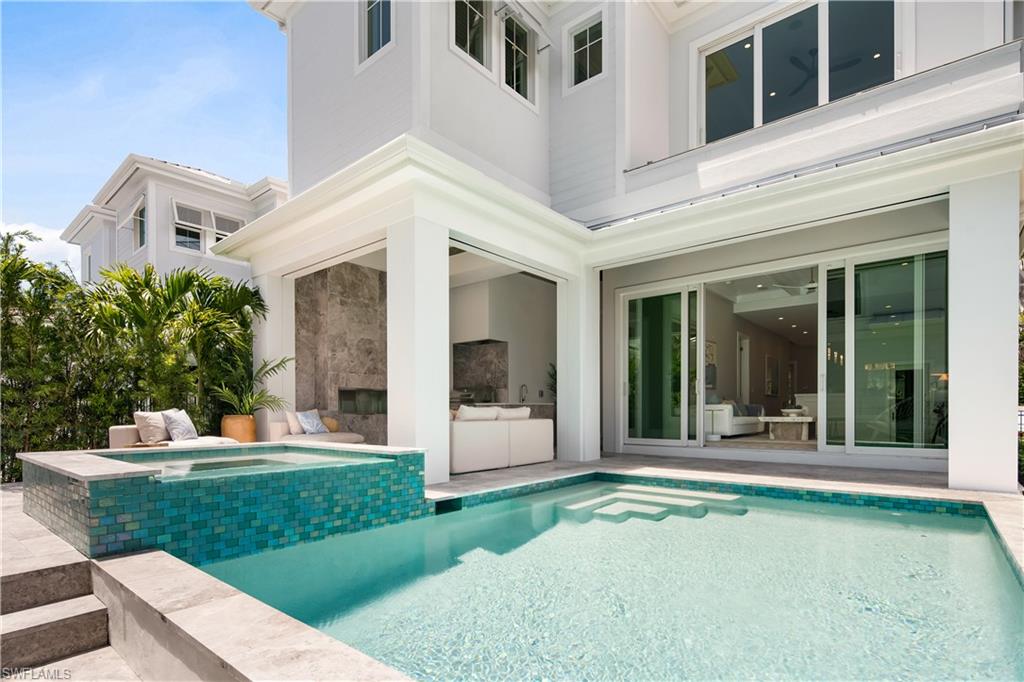 OLDE NAPLES - Residential