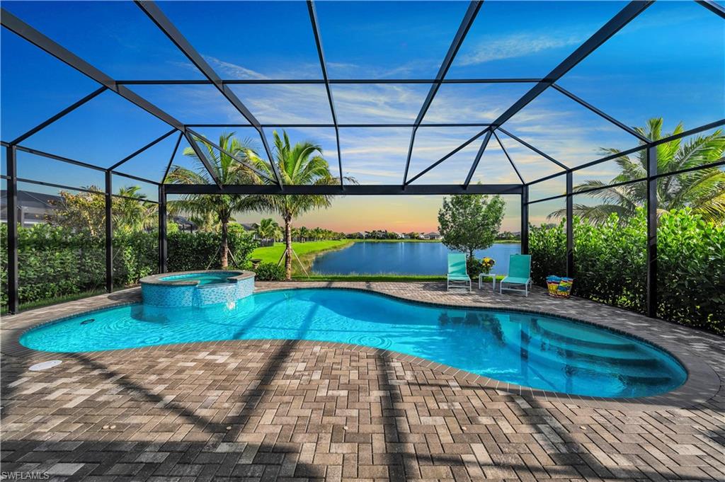 VALENCIA TRAILS - Residential