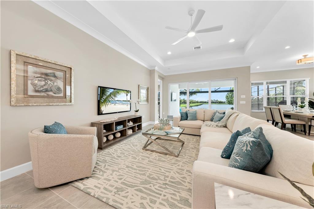 VALENCIA TRAILS - Residential