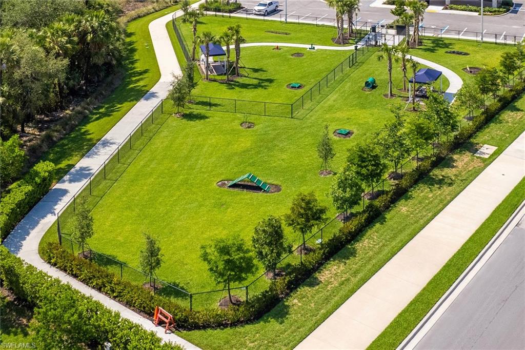 VALENCIA TRAILS - Residential