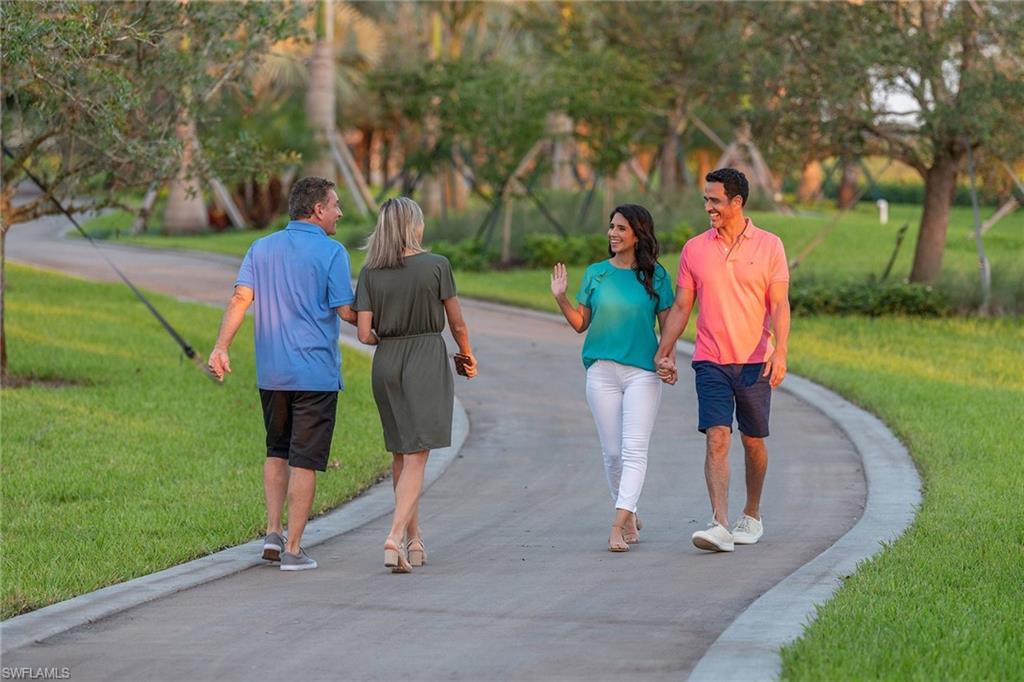 VALENCIA TRAILS - Residential