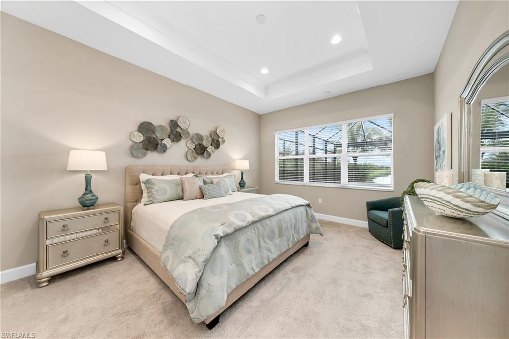 VALENCIA TRAILS - Residential