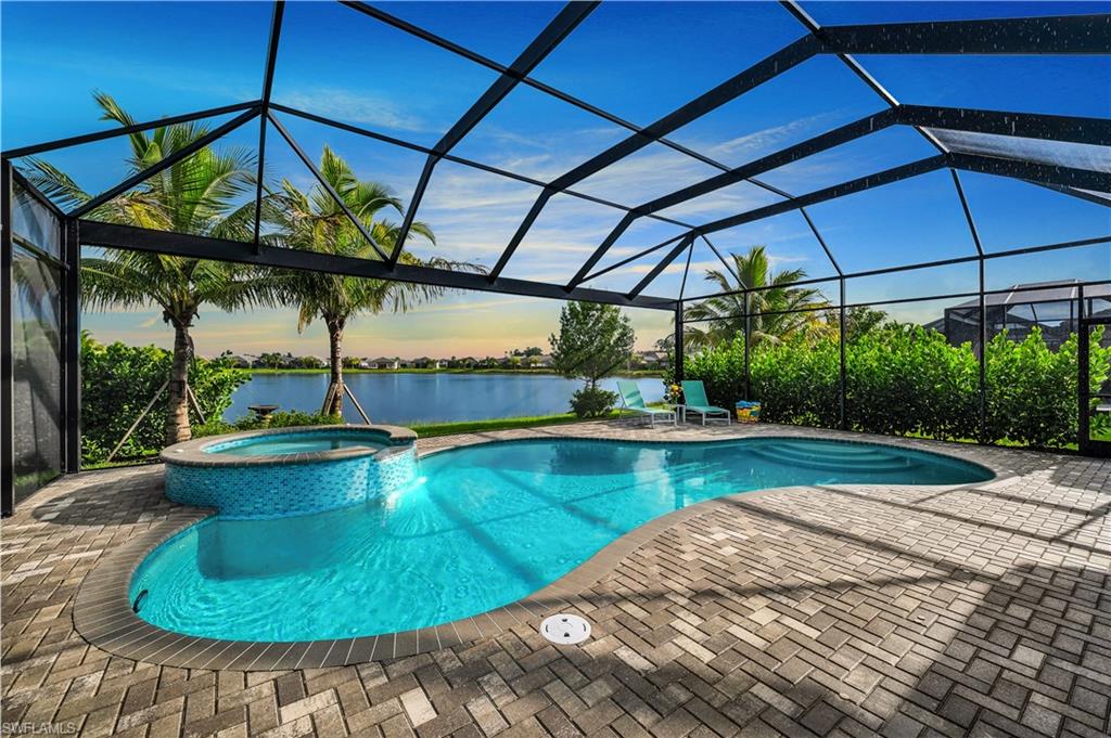 VALENCIA TRAILS - Residential