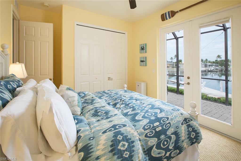 MARCO BEACH - Residential