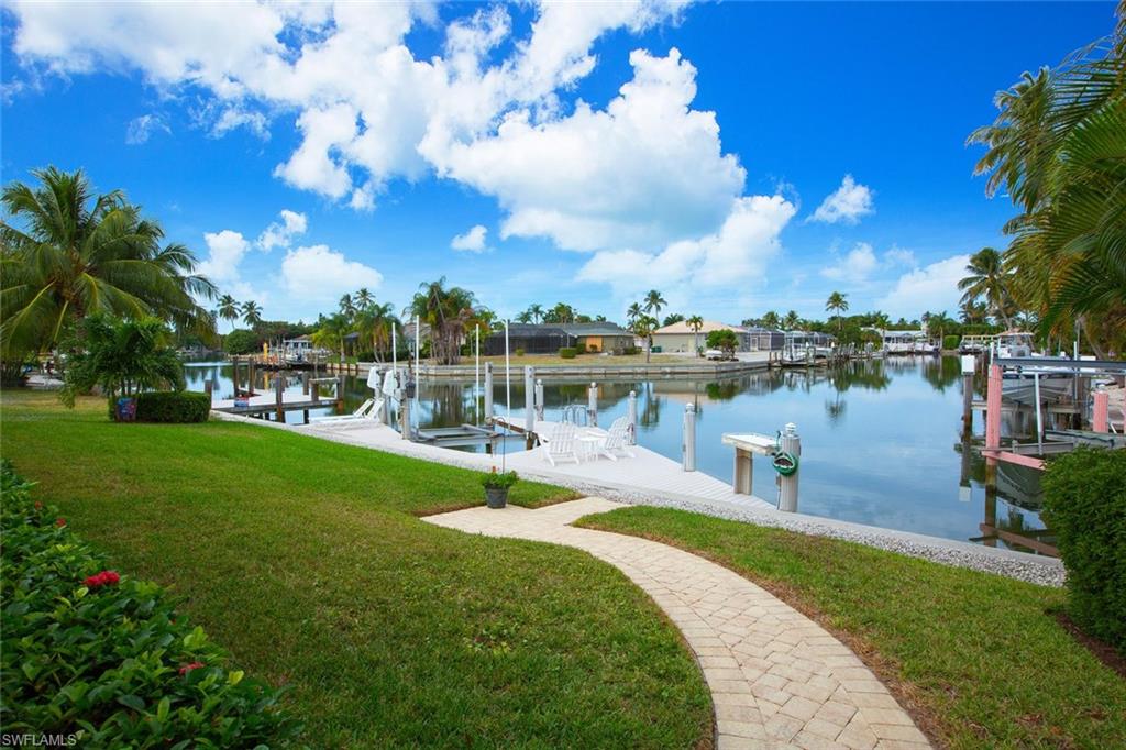 MARCO BEACH - Residential